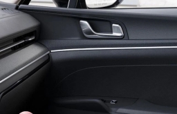Kia K5 LXS Auto FWD 2026