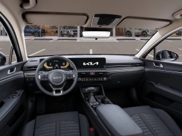 Kia K5 LXS Auto FWD 2025
