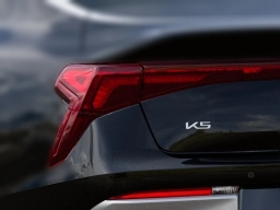 Kia K5 LXS Auto FWD 2026
