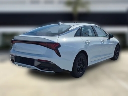Kia K5 LXS Auto FWD 2026