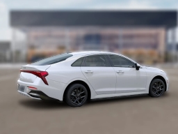 Kia K5 LXS Auto FWD 2026