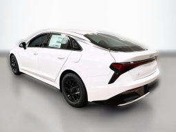 Kia K5 LXS Auto FWD 2026