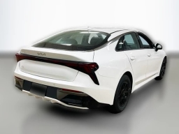 Kia K5 LXS Auto FWD 2026