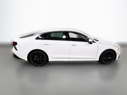 Kia K5 LXS Auto FWD 2026