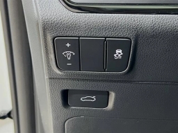 Kia K5 LXS Auto FWD 2026