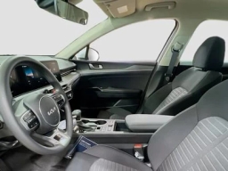 Kia K5 LXS Auto FWD 2026