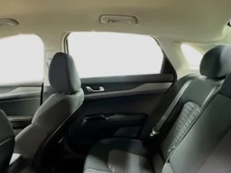 Kia K5 LXS Auto FWD 2026