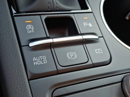 Kia K5 LXS Auto FWD 2026