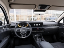 Kia K5 LXS Auto FWD 2026