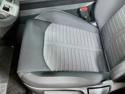 Kia K5 LXS Auto FWD 2026