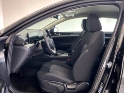 Kia K5 LXS Auto FWD 2026