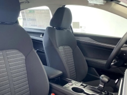 Kia K5 LXS Auto FWD 2026