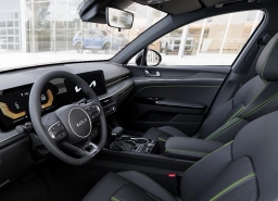 Kia K5 GT DCT FWD 2026