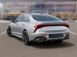 Kia K5 GT DCT FWD 2026