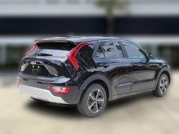 Kia Niro LX FWD 2026