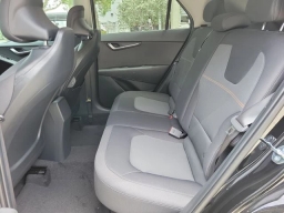 Kia Niro LX FWD 2026