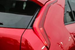Kia Niro LX FWD 2026