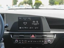 Kia Niro LX FWD 2026