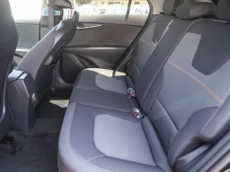 Kia Niro LX FWD 2026