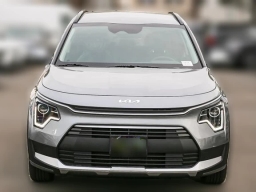 Kia Niro LX FWD 2026
