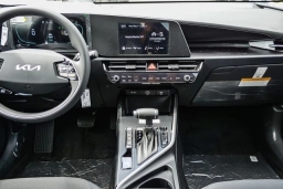 Kia Niro LX FWD 2026