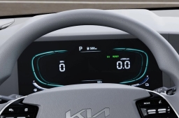 Kia Niro LX FWD 2026