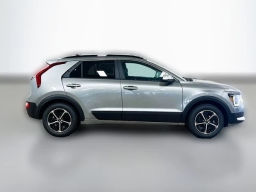 Kia Niro LX FWD 2026