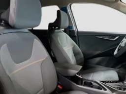 Kia Niro LX FWD 2026