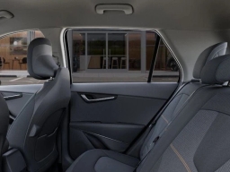 Kia Niro LX FWD 2025