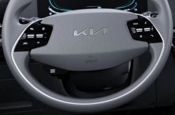 Kia Niro LX FWD 2026