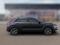 Kia Niro LX FWD 2026