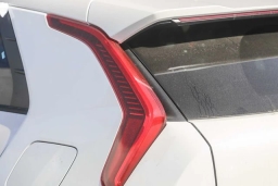 Kia Niro LX FWD 2026
