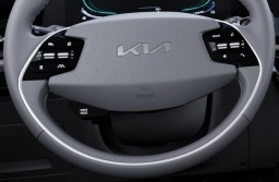 Kia Niro EX FWD 2026