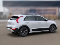 Kia Niro EX FWD 2026
