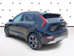 Kia Niro EX Touring FWD 2025
