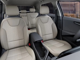 Kia Niro EX FWD 2026