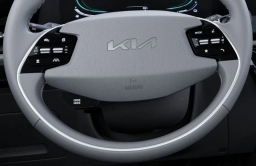 Kia Niro EX FWD 2025