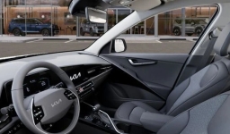 Kia Niro EX FWD 2026