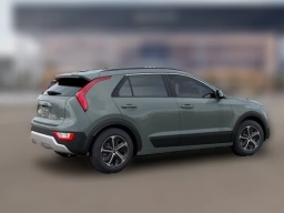 Kia Niro EX FWD 2026