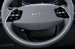 Kia Niro EX FWD 2026