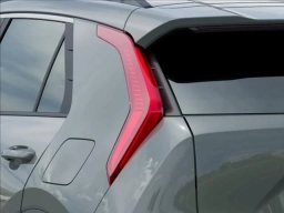 Kia Niro EX FWD 2026