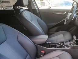Kia Niro EX FWD 2026