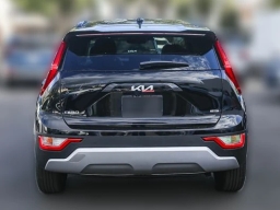 Kia Niro EX FWD 2026