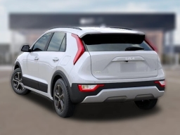 Kia Niro EX FWD 2026