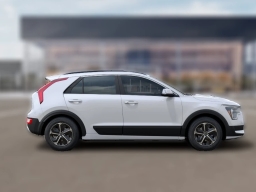 Kia Niro EX FWD 2026