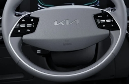 Kia Niro EX FWD 2026