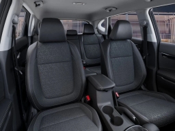 Kia Seltos X-Line DCT AWD 2025