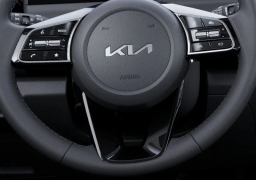 Kia Seltos X-Line DCT AWD 2025