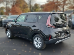 Kia Soul LX FWD 2025