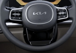 Kia Carnival LX FWD 2026